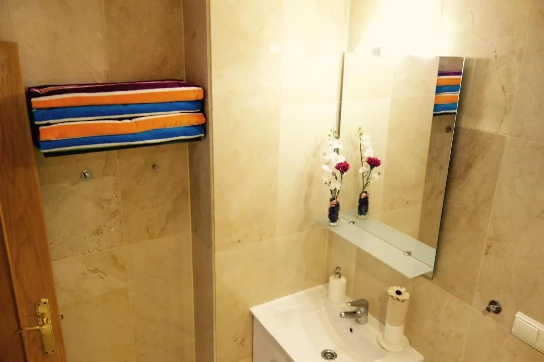 Pedestrian Historical Center, Plaza Uncibay ! Apartment Malaga Spain