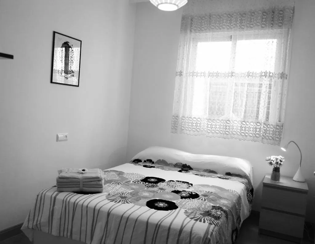 Pedestrian Historical Center, Plaza Uncibay ! Apartment Malaga
