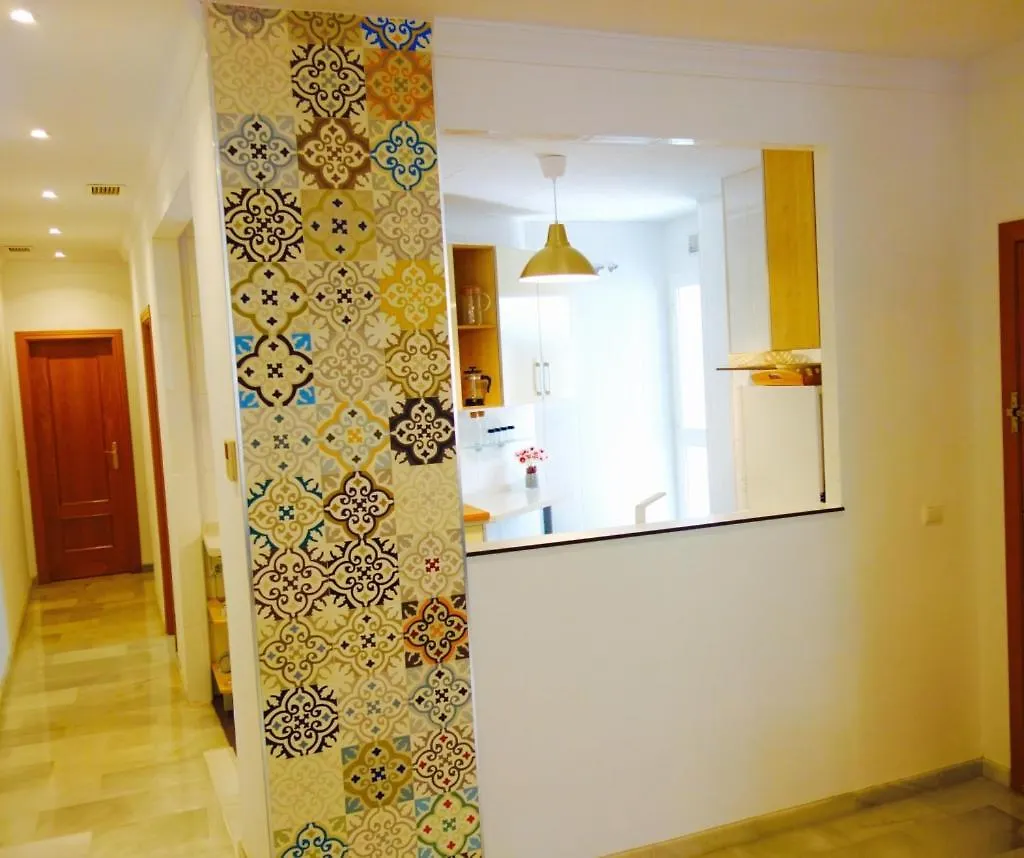 Pedestrian Historical Center, Plaza Uncibay ! Apartment Malaga