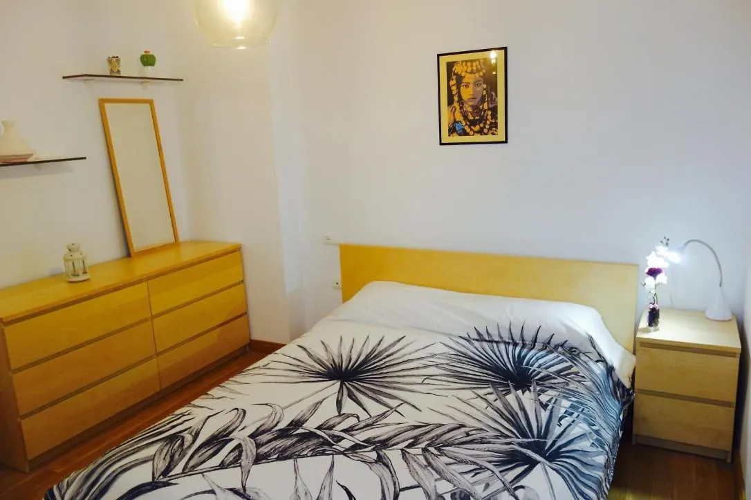 Pedestrian Historical Center, Plaza Uncibay ! Apartment Malaga Spain